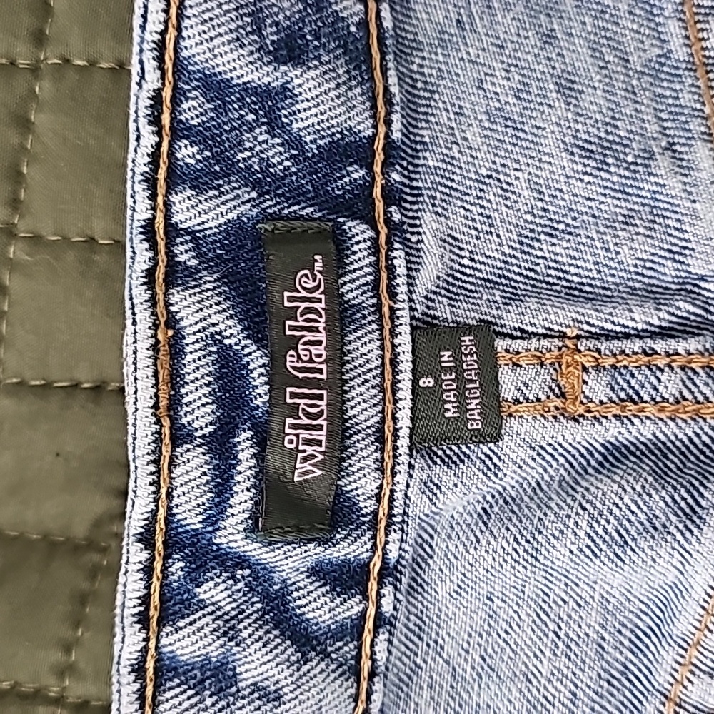 Cut off jean shorts